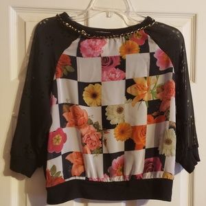 Ladies top